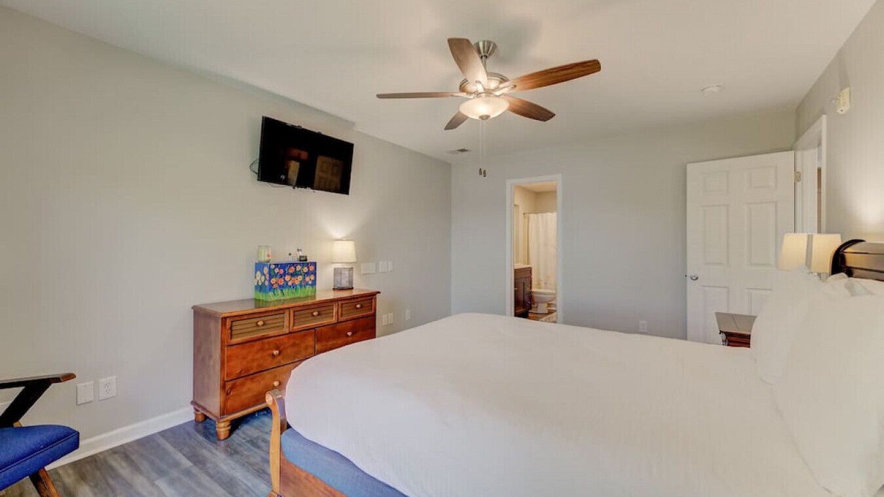 Photo of Bedroom in Chapin