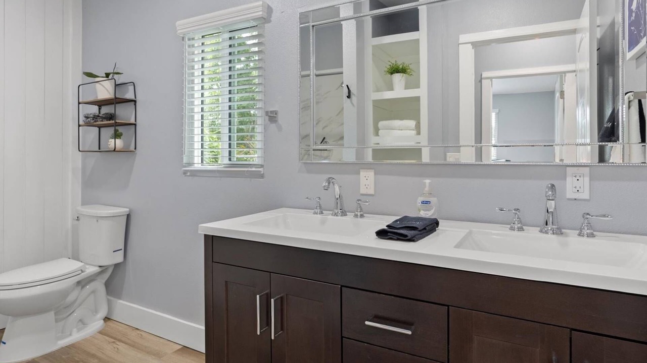 Photo of Bathroom in Allendale Terrace