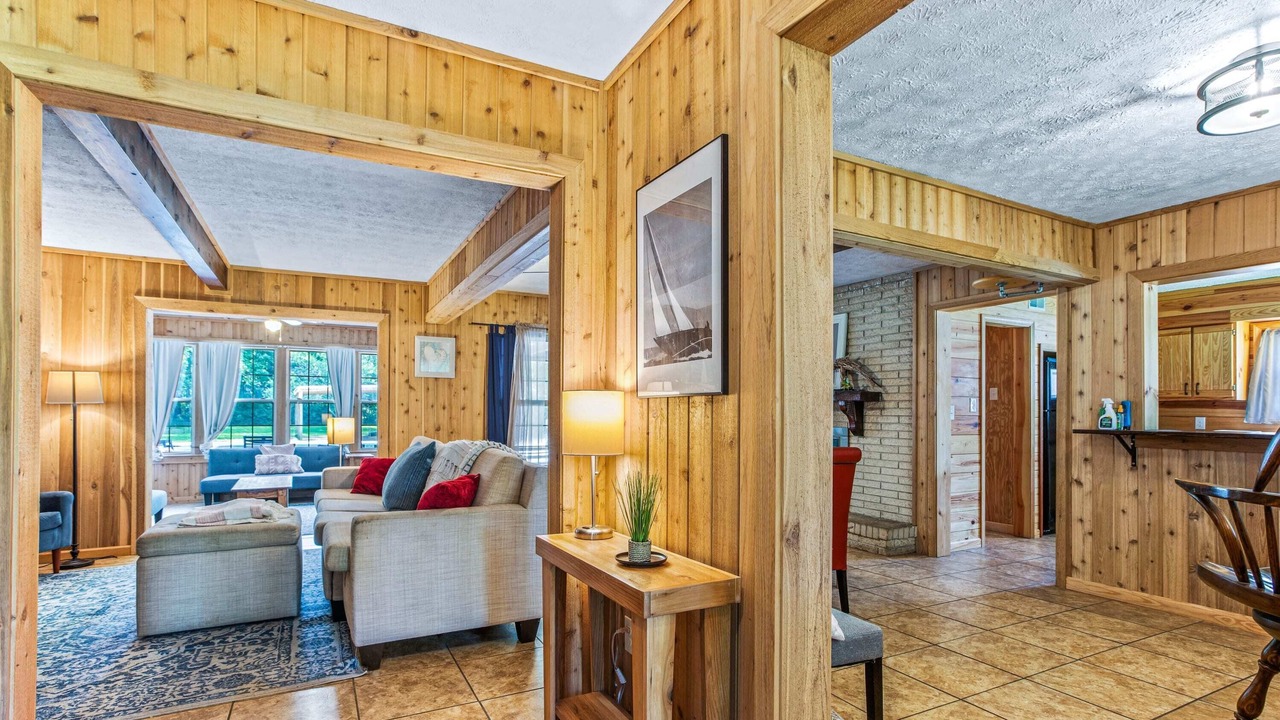 Photo of Bedroom in Garden City