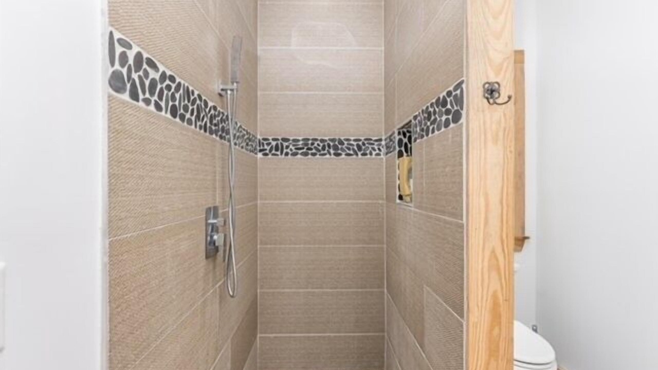Photo of Bathroom in Midway