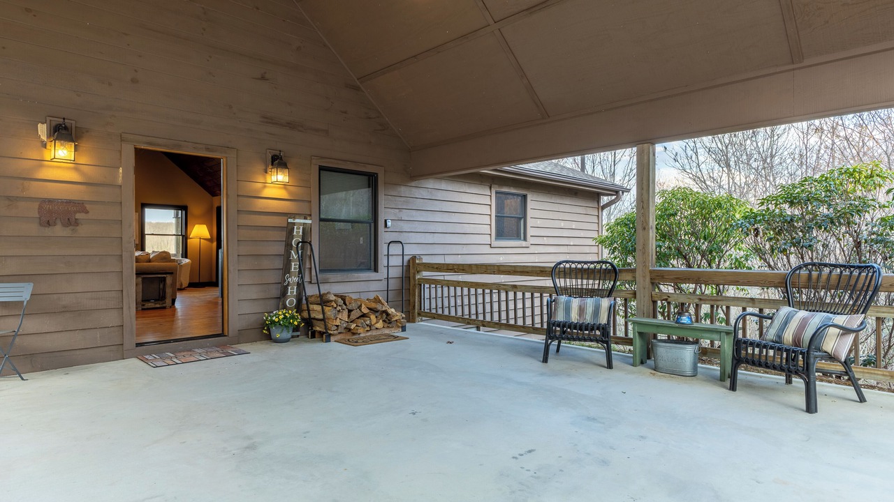 Photo of Patio Balcony in Brevard