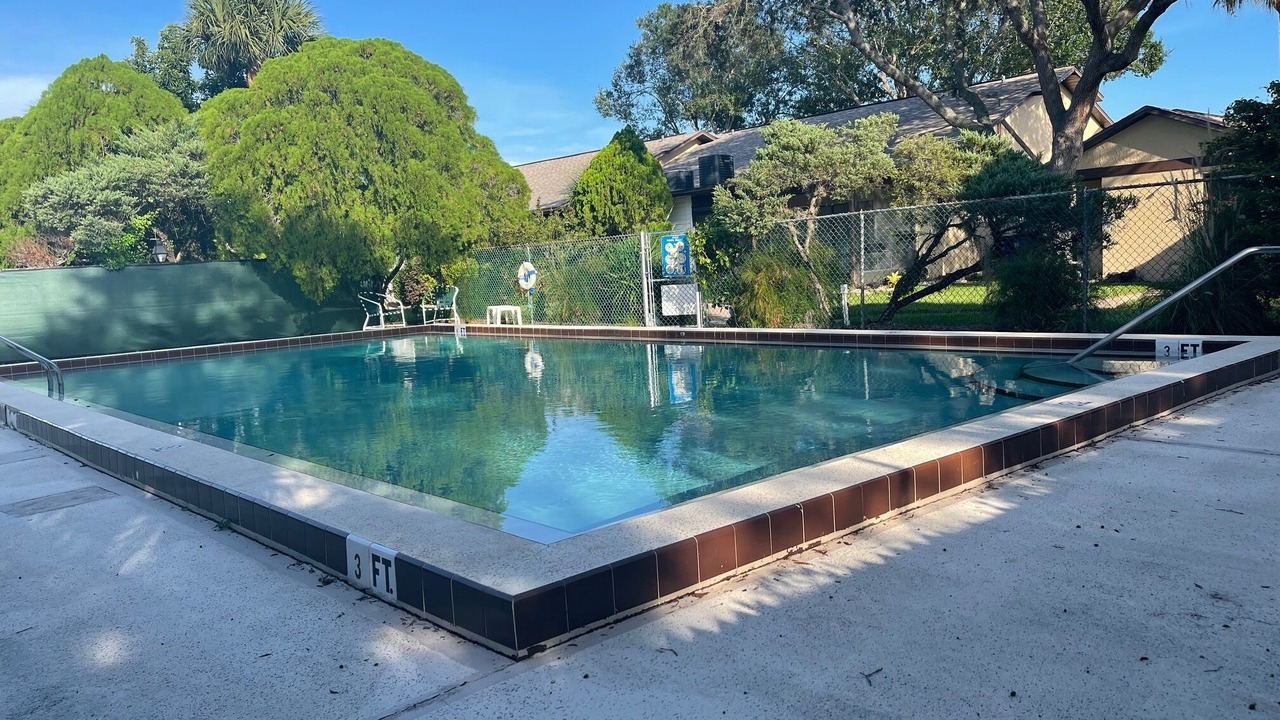 Photo of Outdoor in Sun 'N Lake
