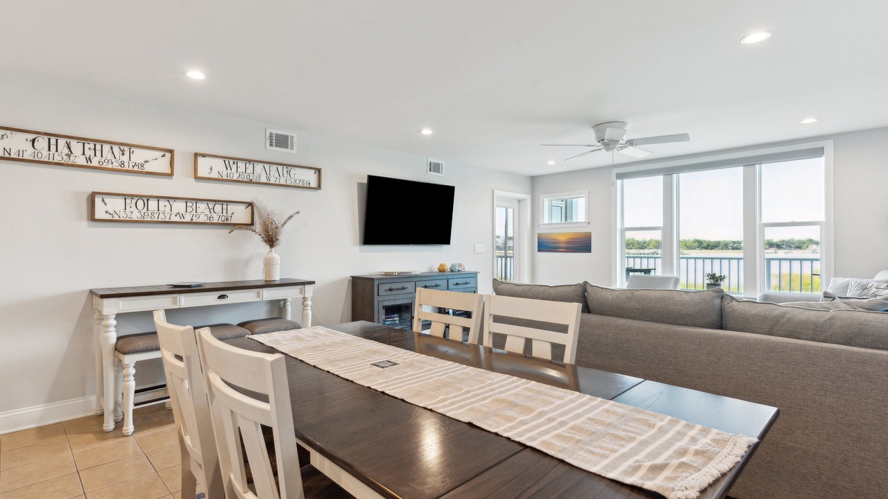 Photo of Bedroom in Folly Beach