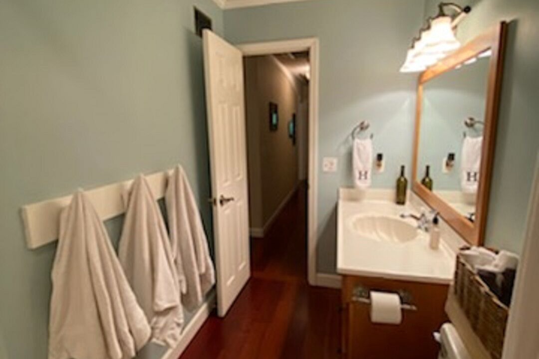 Photo of Bathroom in Chapin