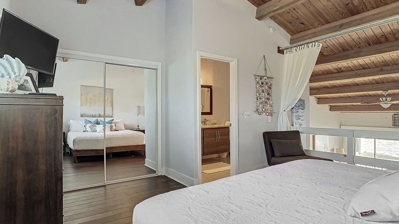 Photo of Bedroom in Melbourne Beach