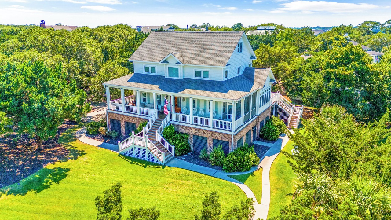 Photo of Outdoor in Debordieu Colony