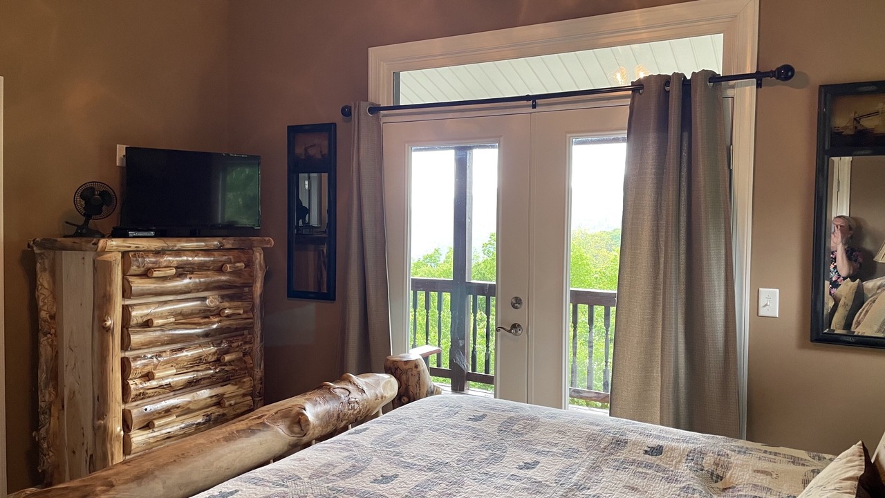 Photo of Patio Balcony in Maggie Valley