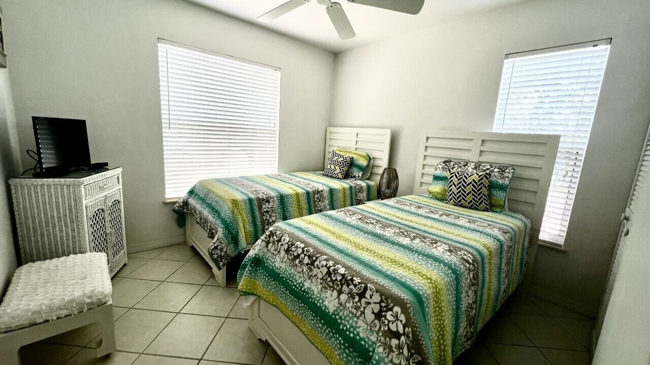 Photo of Bedroom in Hammock Bay