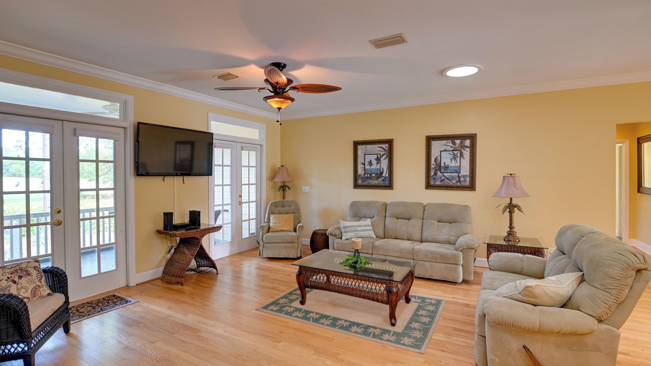 Photo of Bedroom in Murrells Inlet