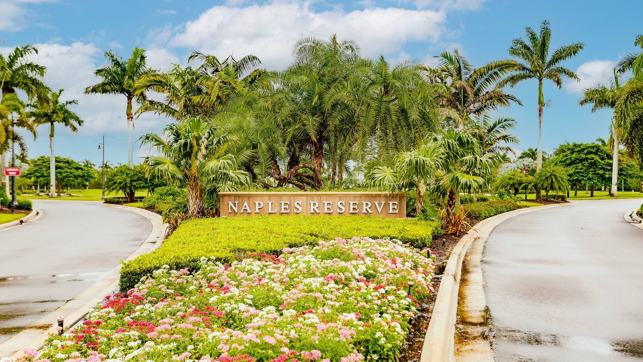 Photo of Outdoor in Naples