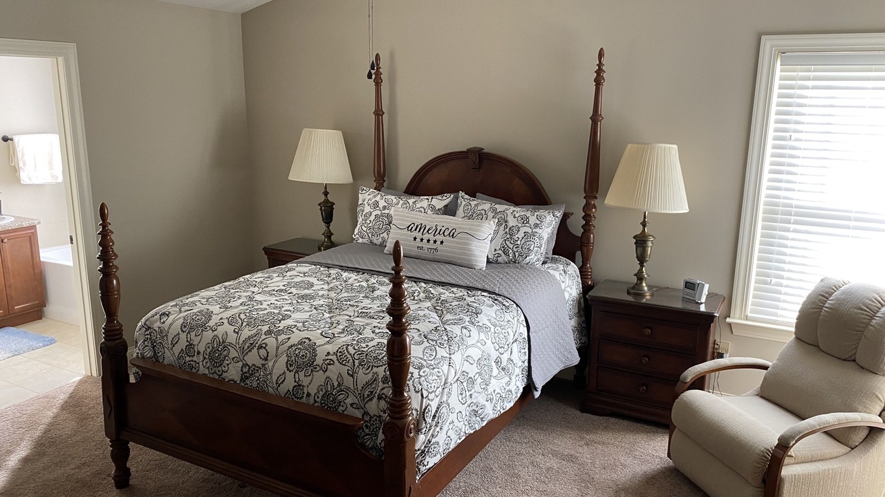 Photo of Bedroom in Taylors