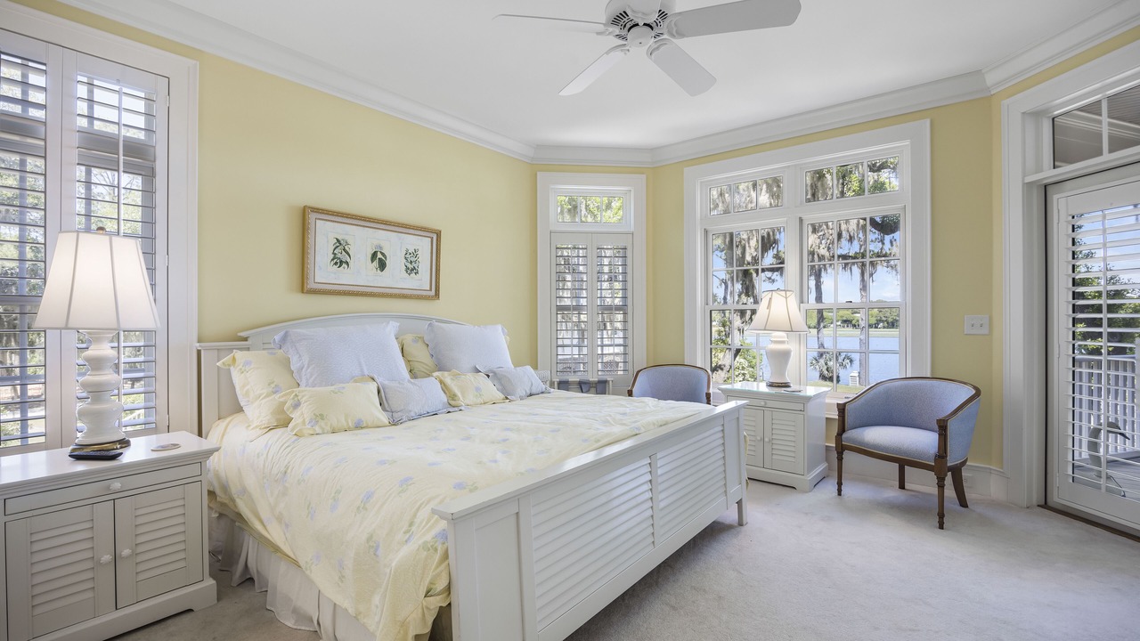 Photo of Bedroom in Debordieu Colony