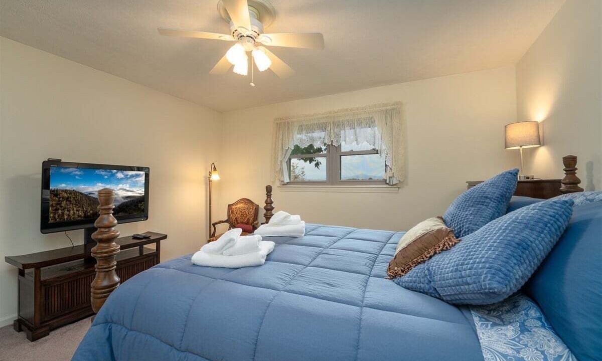 Photo of Bedroom in Penrose