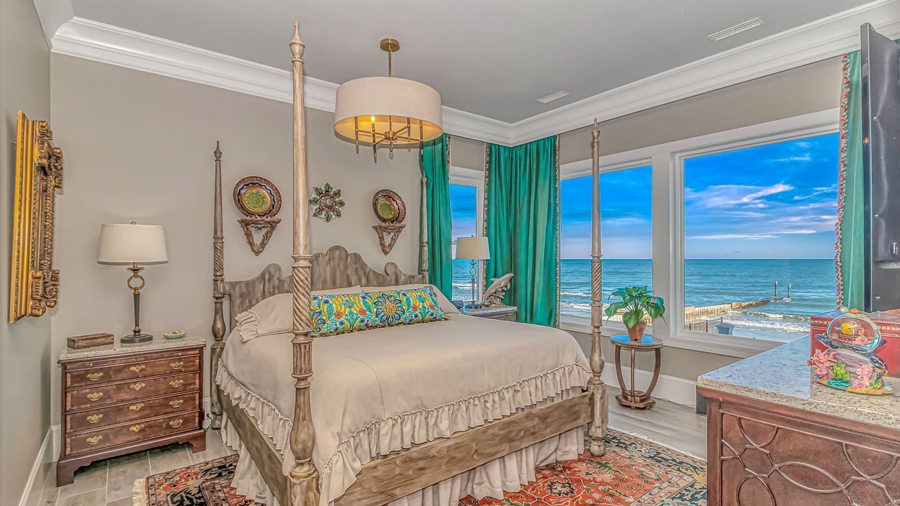 Photo of Bedroom in Inlet Harbour