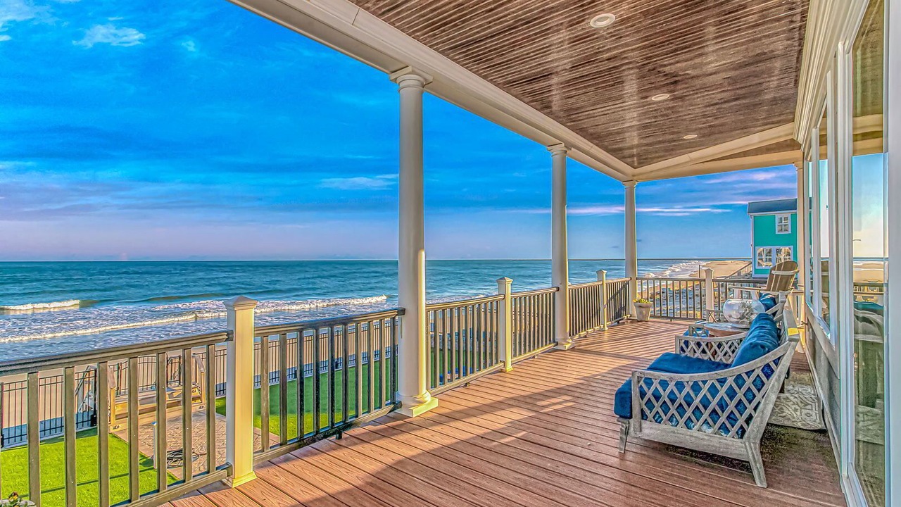 Photo of Patio Balcony in Inlet Harbour