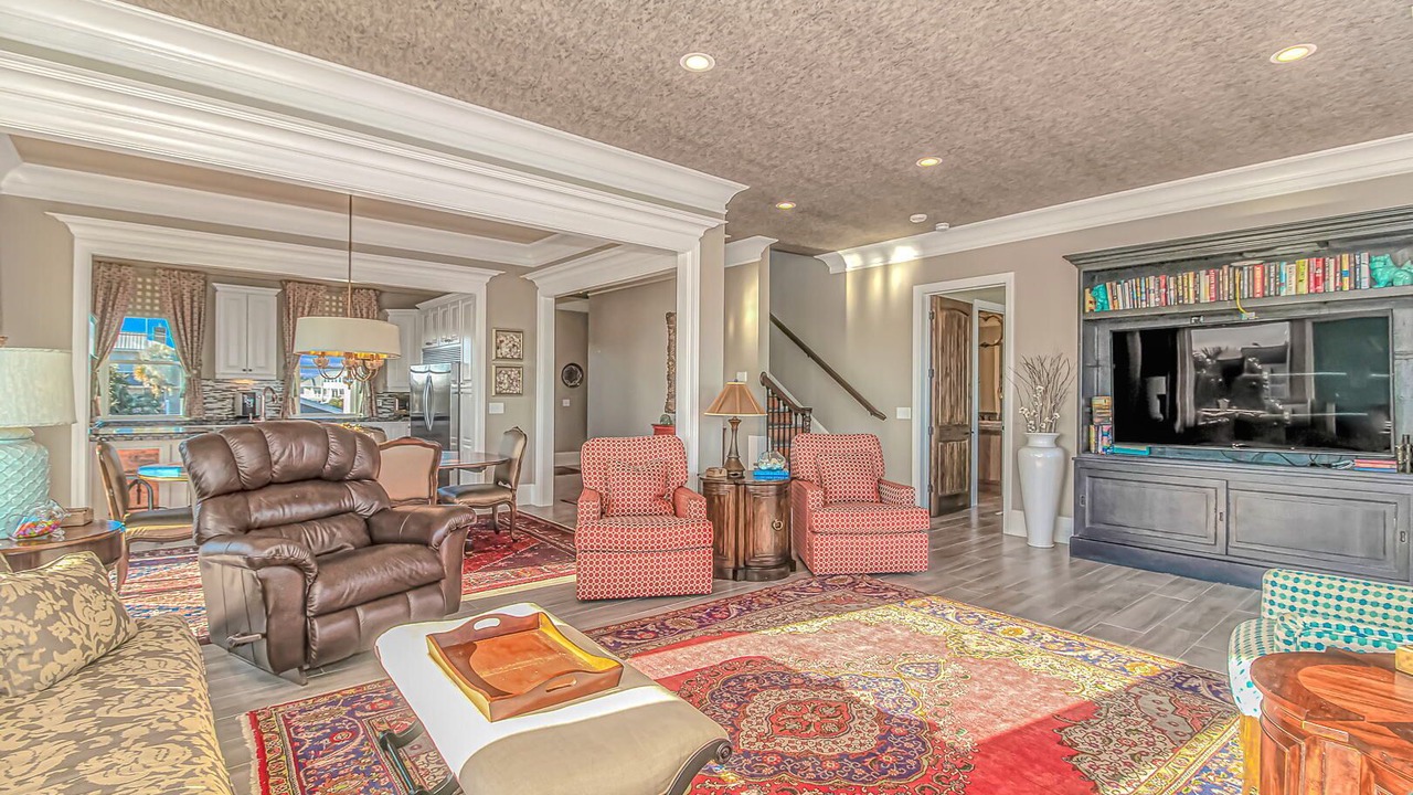 Photo of Livingroom in Inlet Harbour