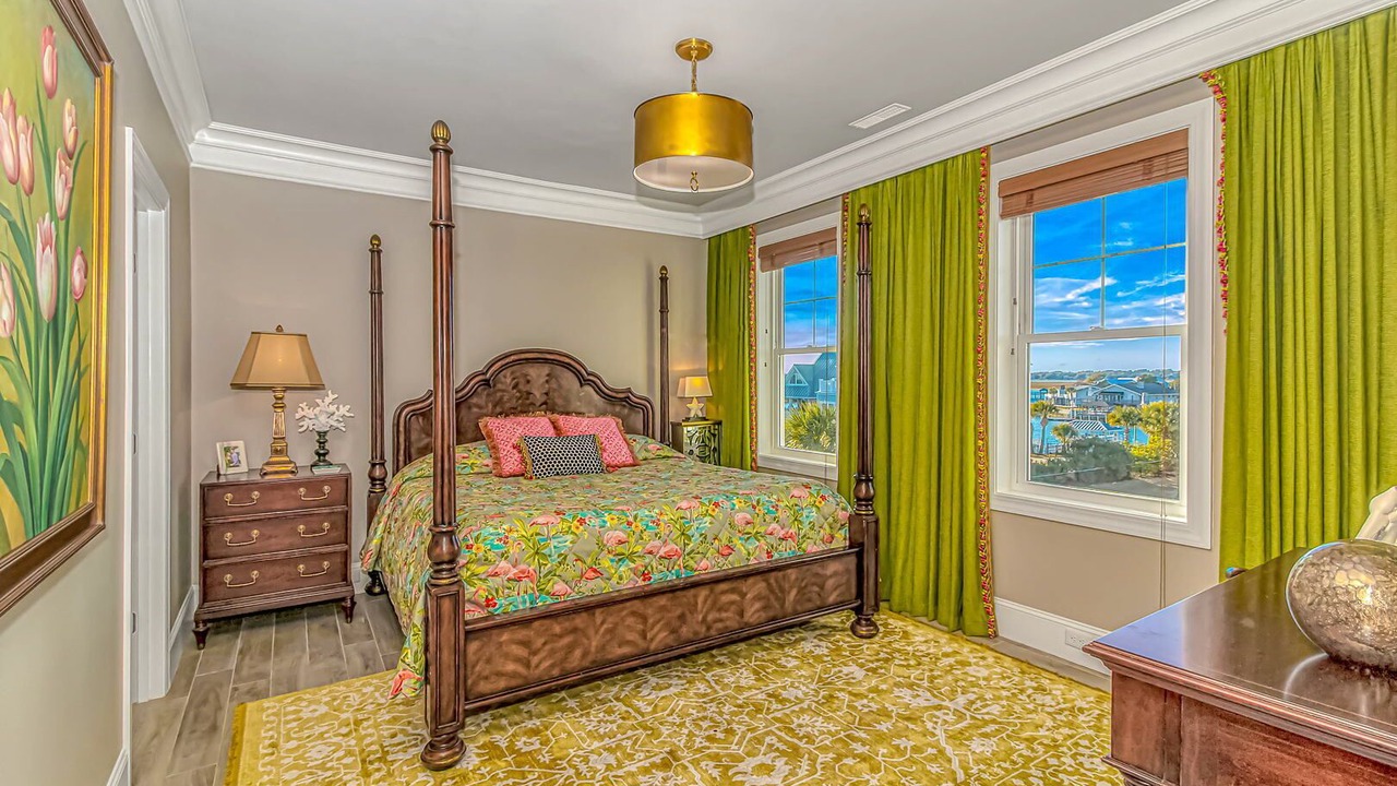 Photo of Bedroom in Inlet Harbour