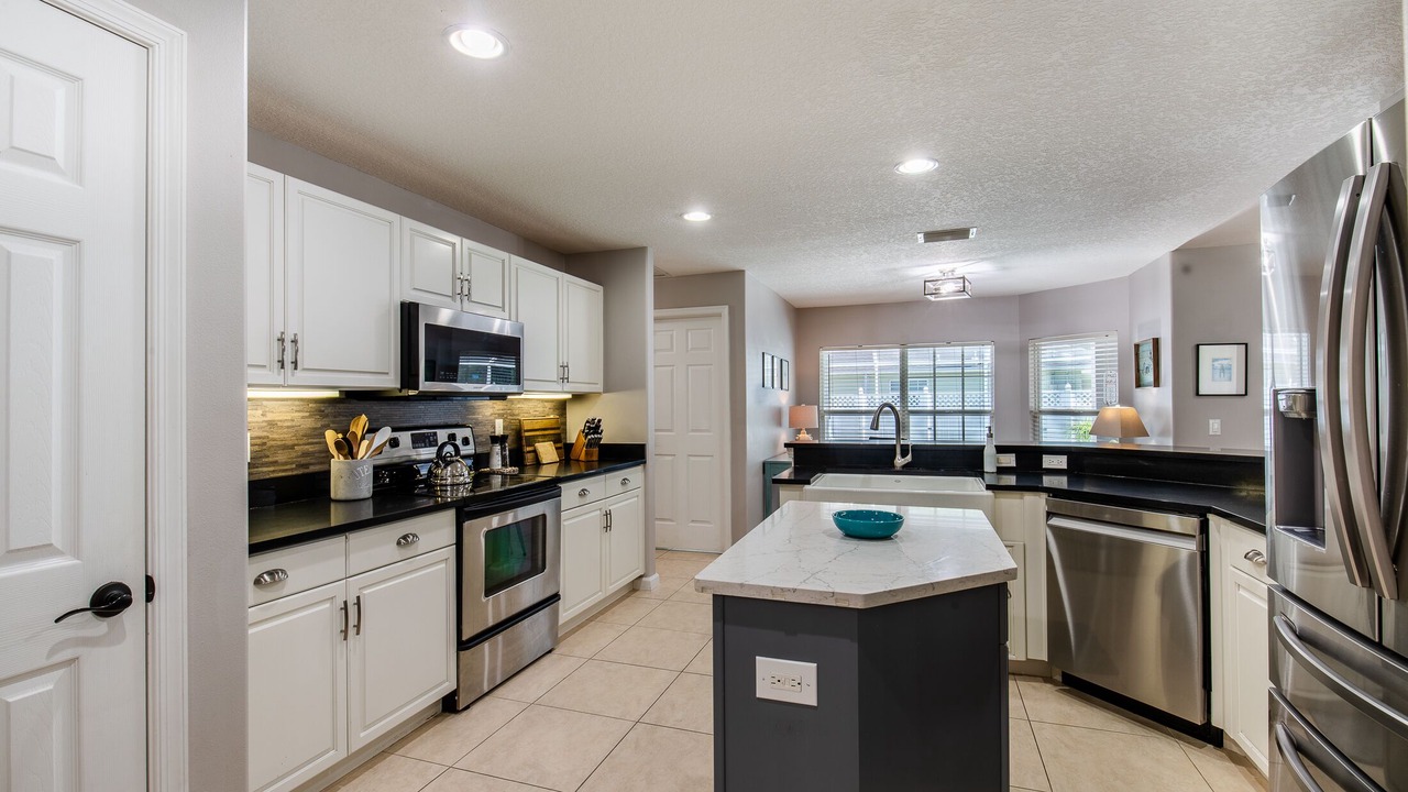 Photo of Kitchen in Vero Lake Estates
