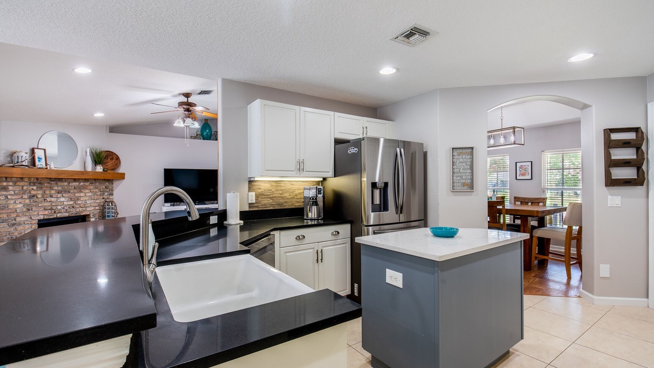 Photo of Kitchen in Vero Lake Estates