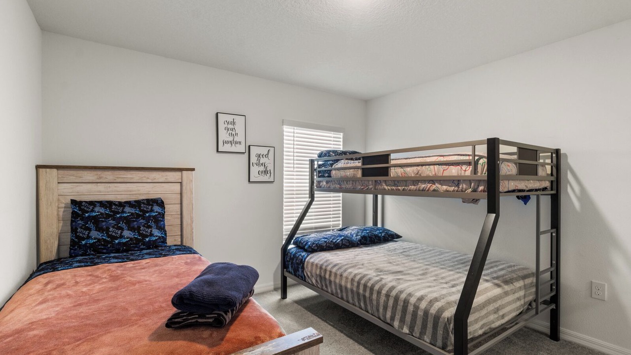 Photo of Bedroom in Fedhaven