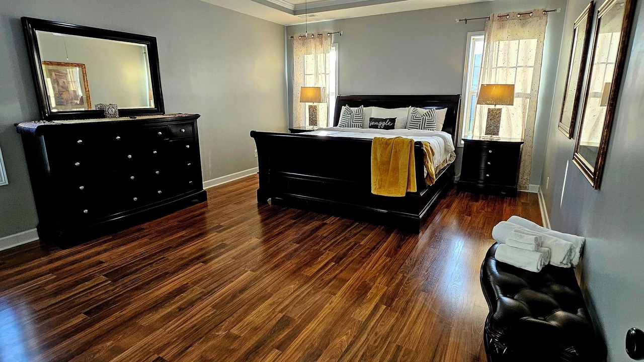 Photo of Bedroom in Olivia
