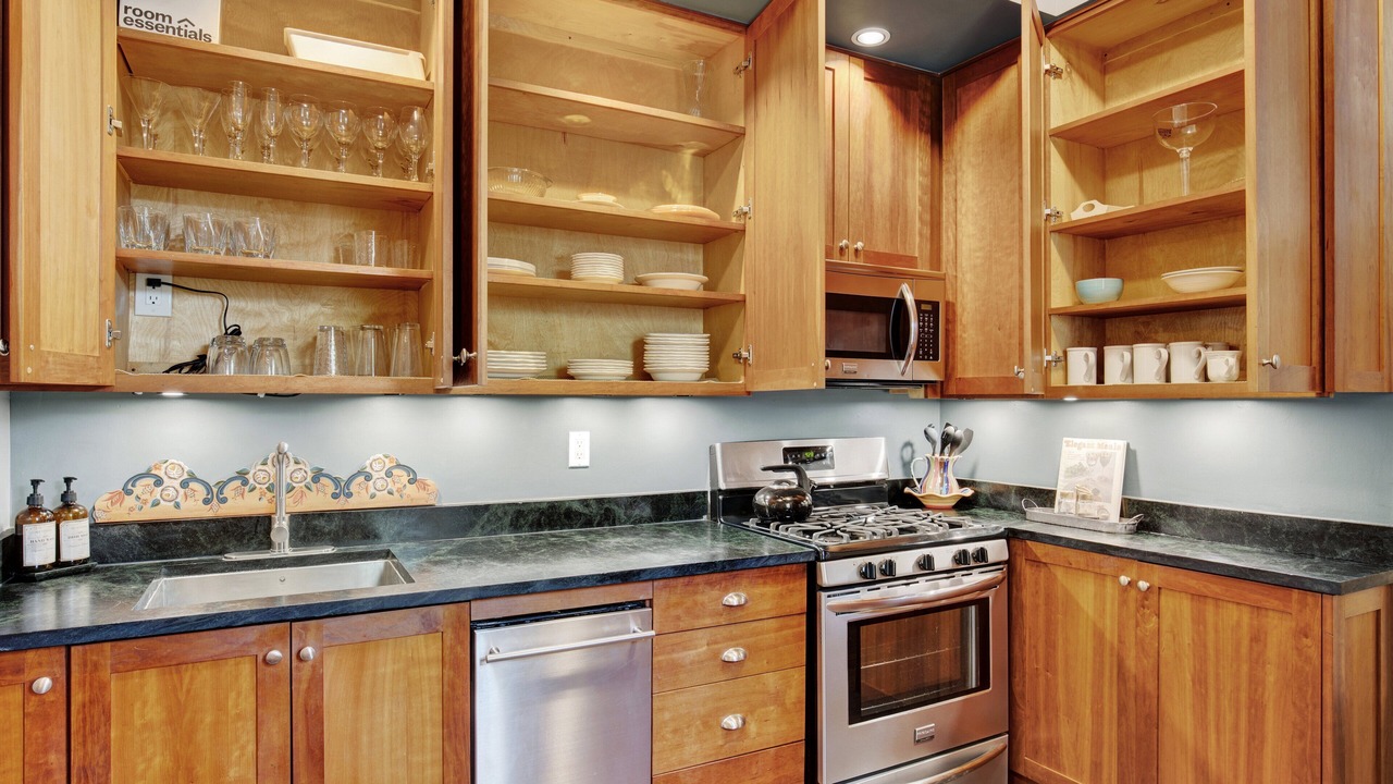 Photo of Kitchen in Savannah Victorian District