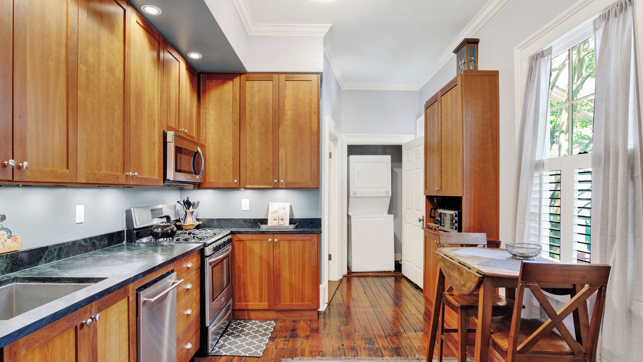Photo of Kitchen in Savannah Victorian District