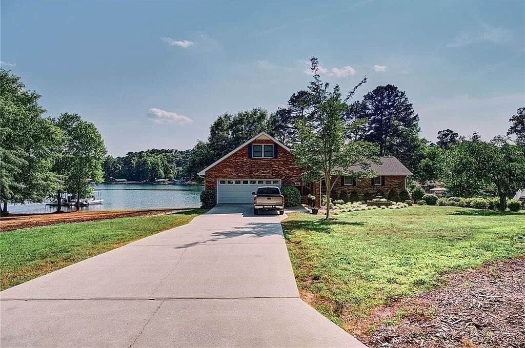 Photo of Outdoor in Seneca