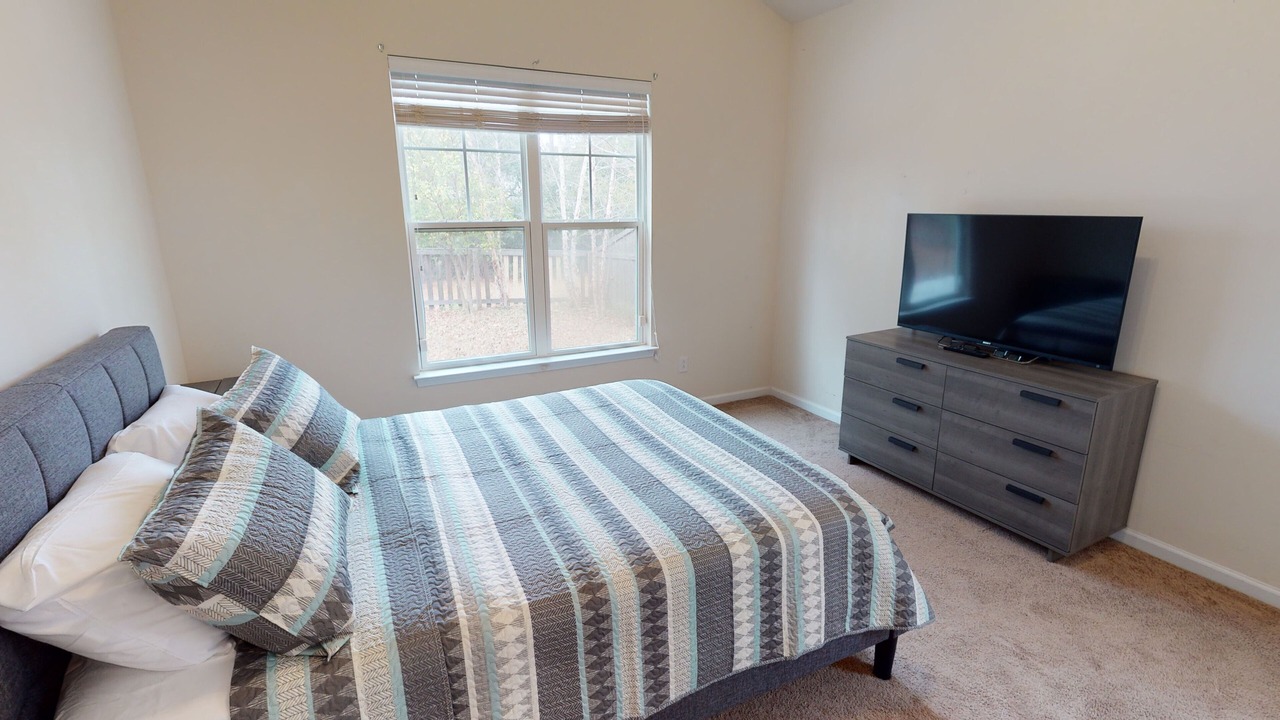 Photo of Bedroom in Summerville