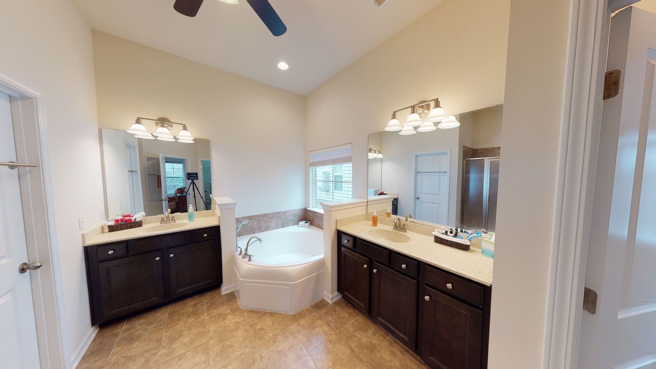 Photo of Bathroom in Summerville