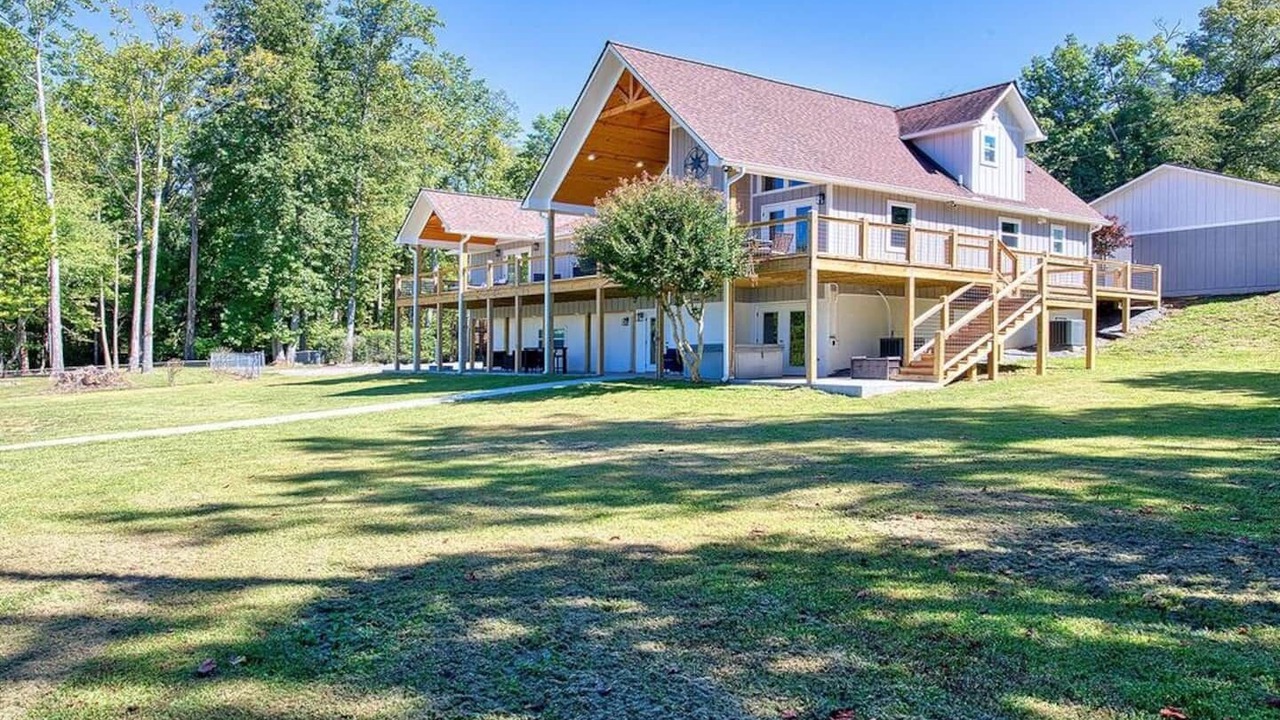 Photo of Others in Hayesville