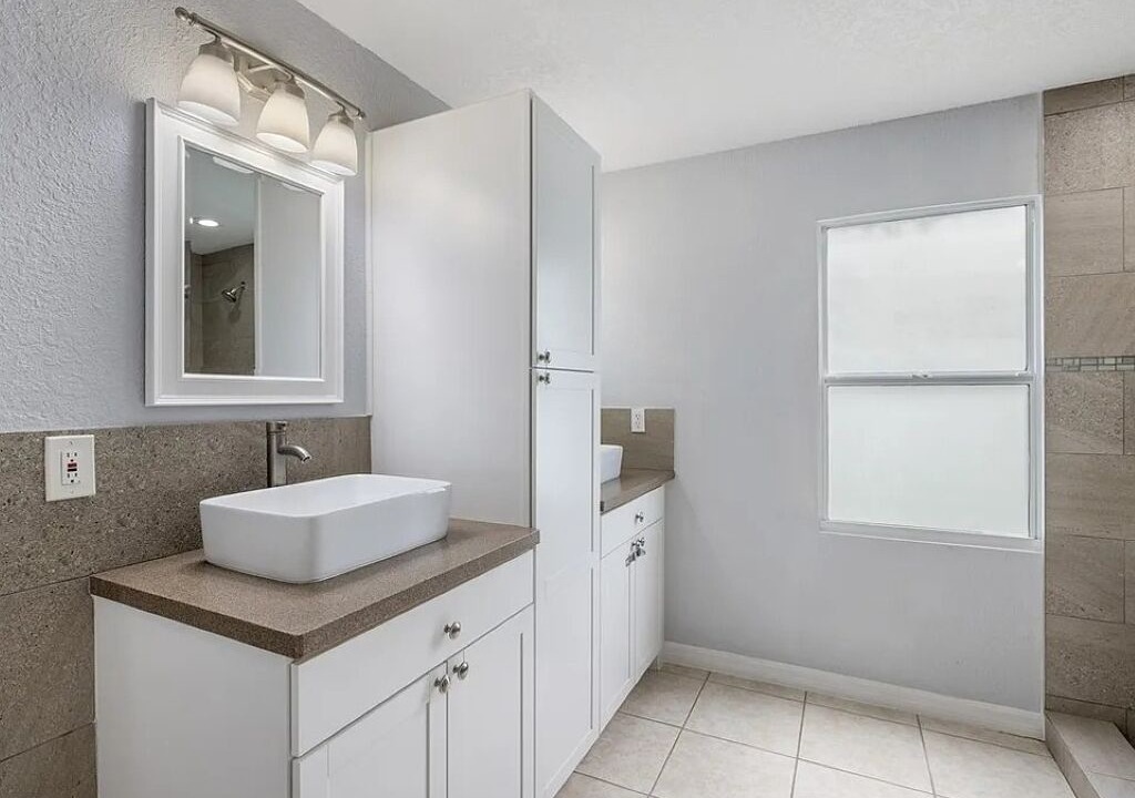 Photo of Bathroom in Rock Ridge