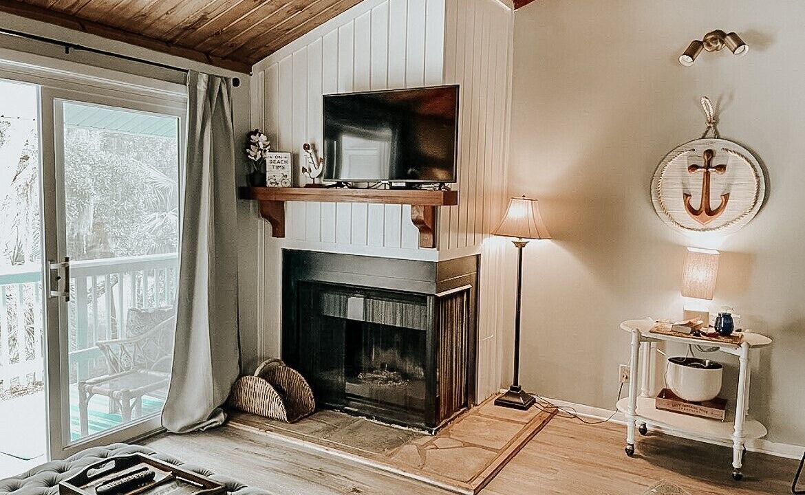 Photo of Livingroom in Ocean Ridge
