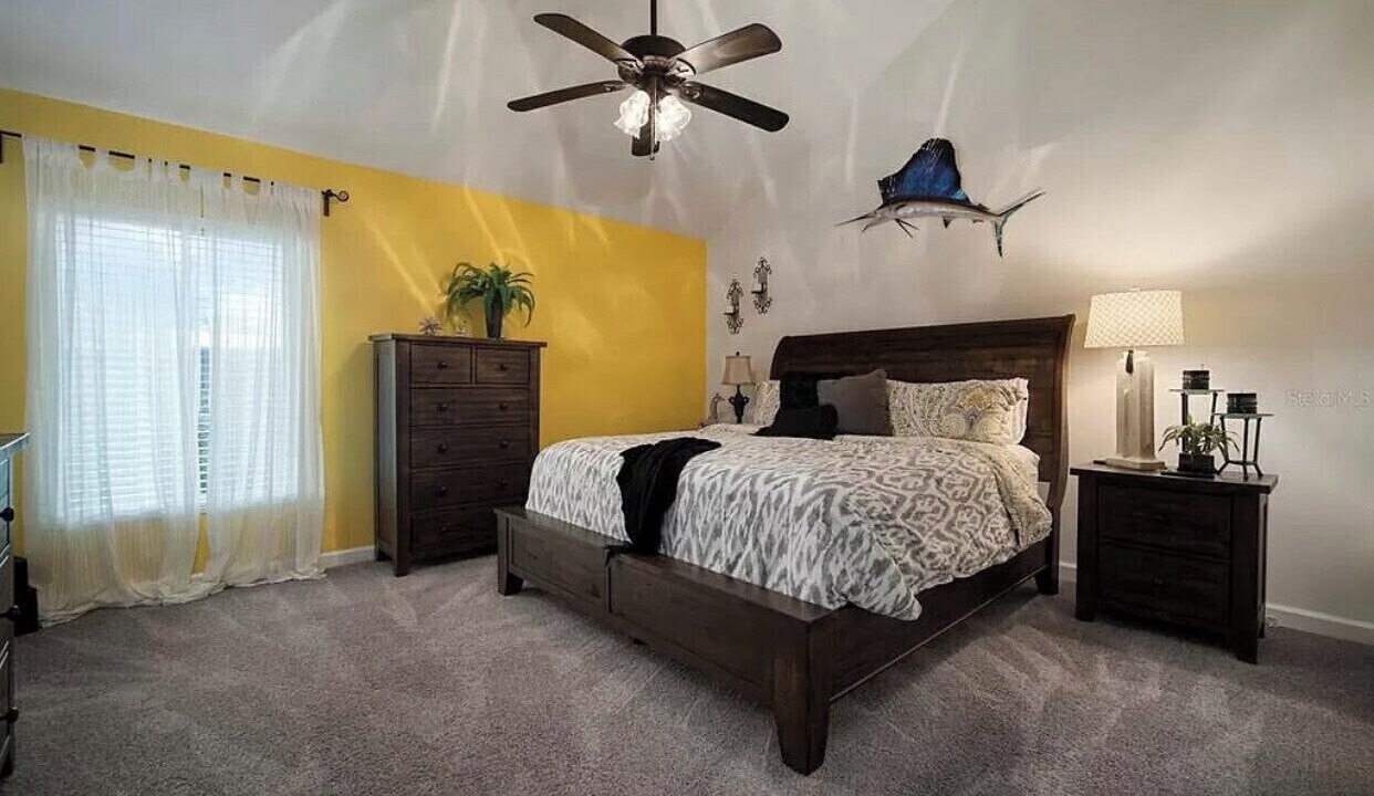 Photo of Bedroom in Riverview