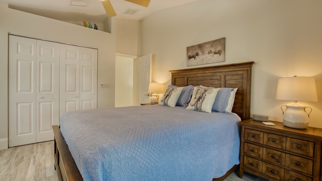 Photo of Bedroom in Pelican