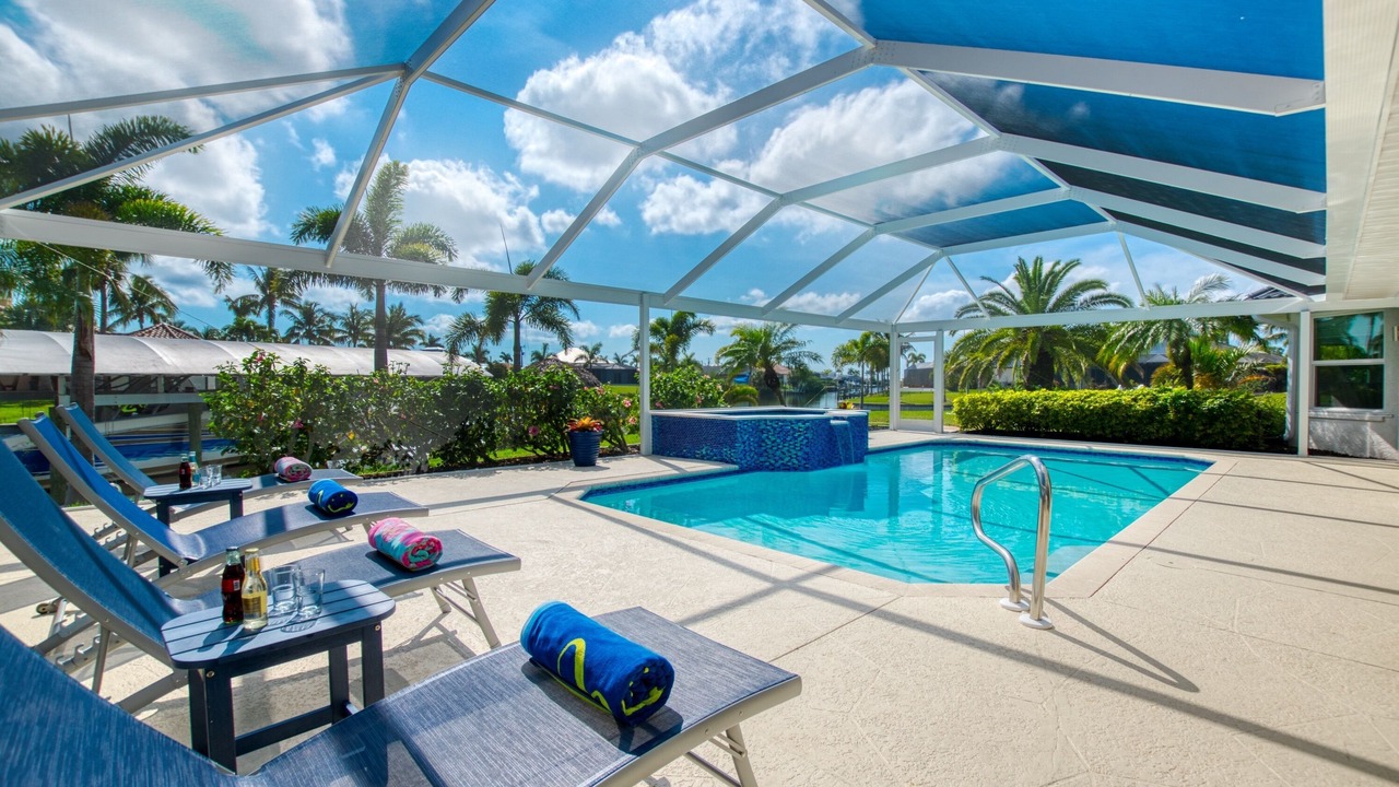 Photo of Outdoor in Pelican