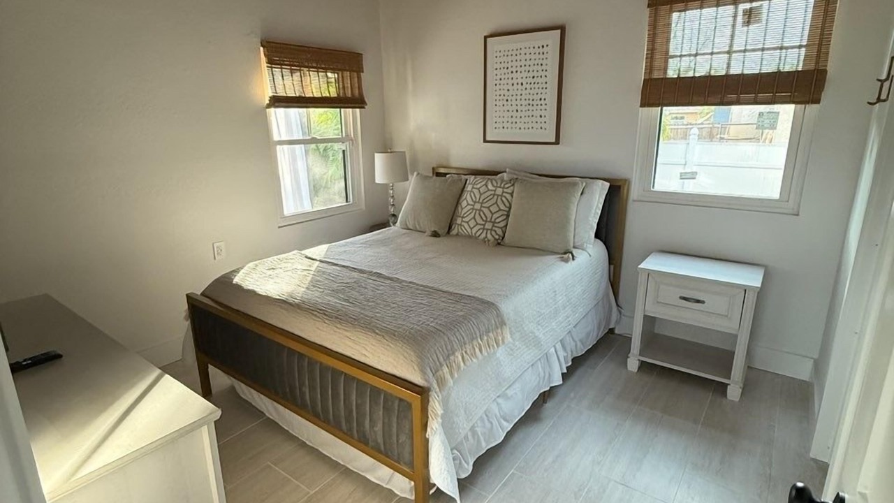 Photo of Bedroom in Shore Acres