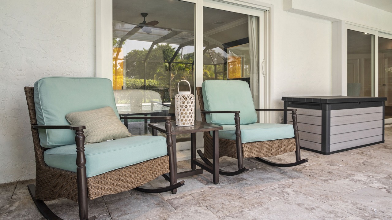 Photo of Patio Balcony in Kings Lake