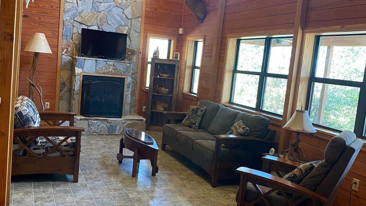 Photo of Livingroom in Appling County