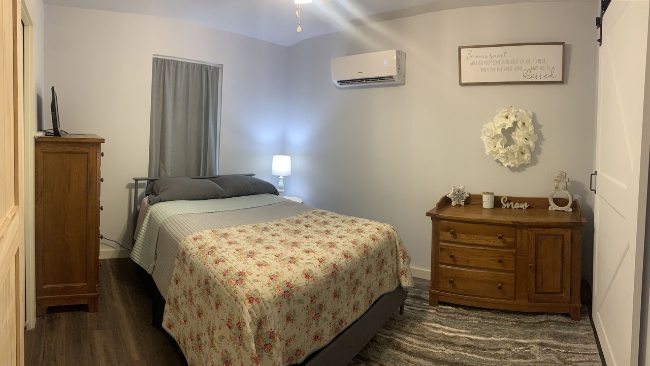 Photo of Bedroom in Fair Play