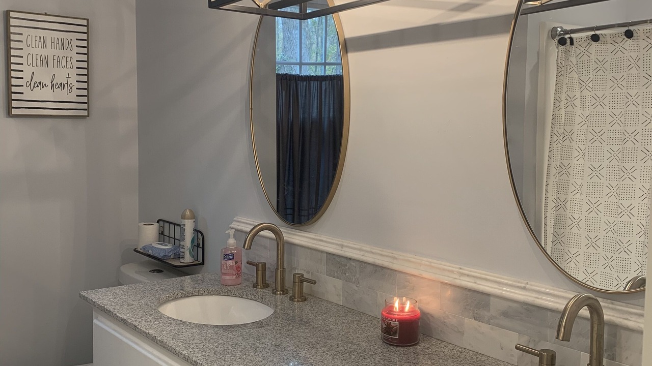 Photo of Bathroom in Fair Play