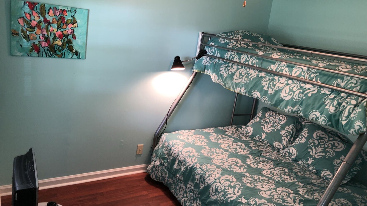 Photo of Bedroom in Saluda