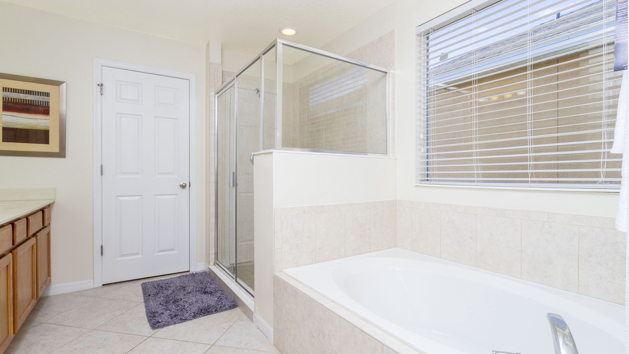 Photo of Bathroom in Veranda Palms
