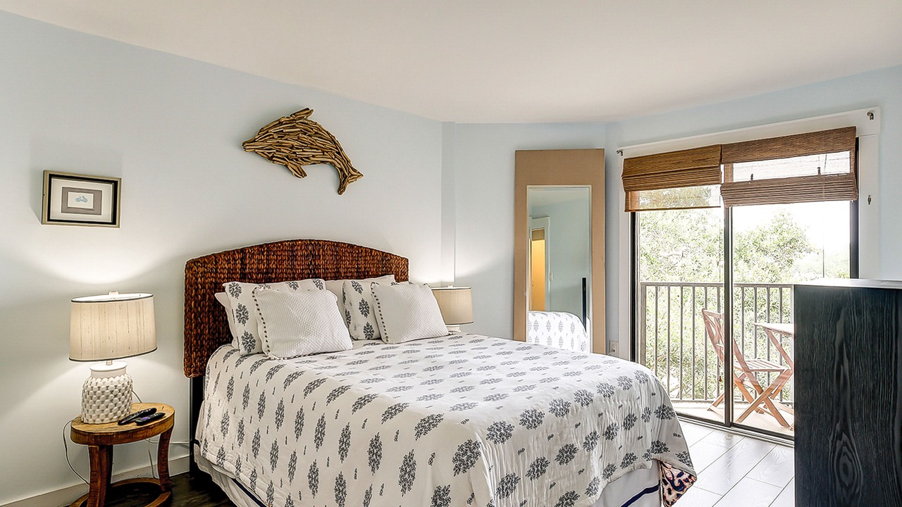 Photo of Bedroom in Shelter Cove