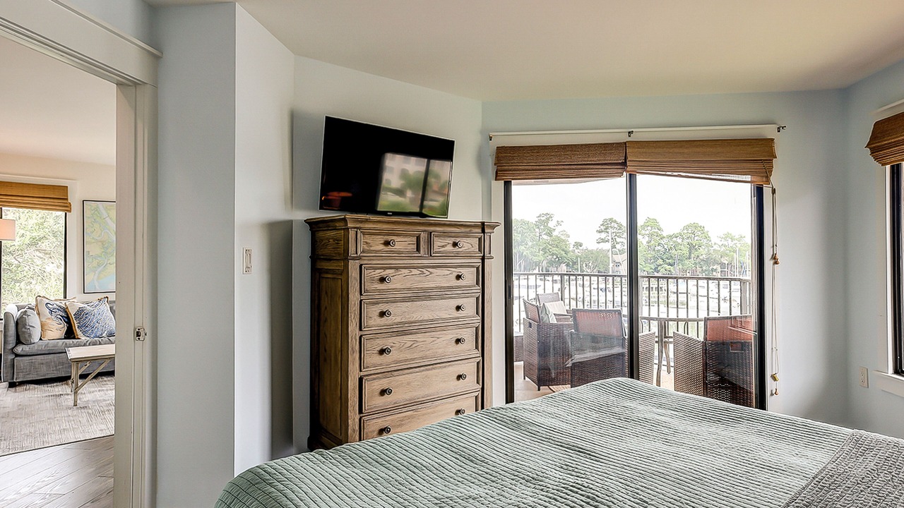 Photo of Bedroom in Shelter Cove