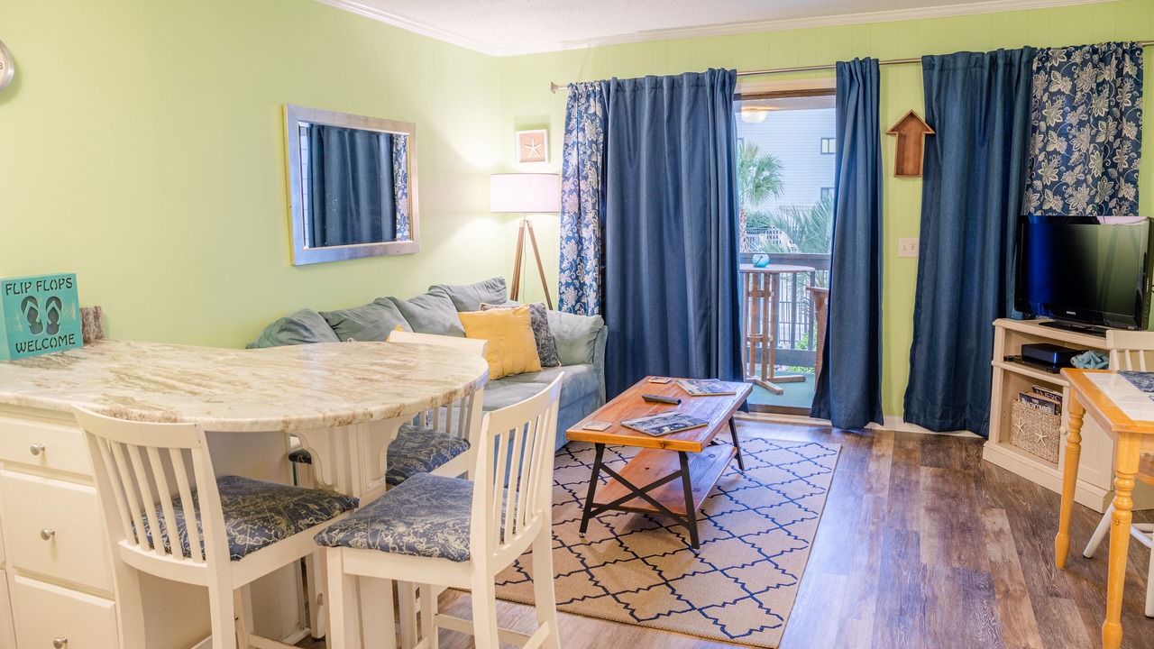 Photo of Livingroom in Tybee Island