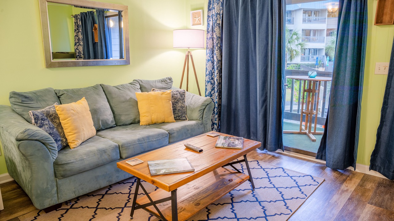 Photo of Livingroom in Tybee Island