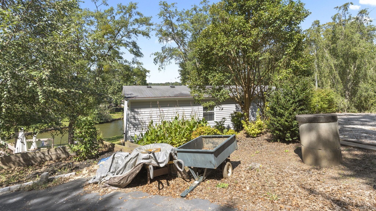 Photo of Outdoor in Greenwood
