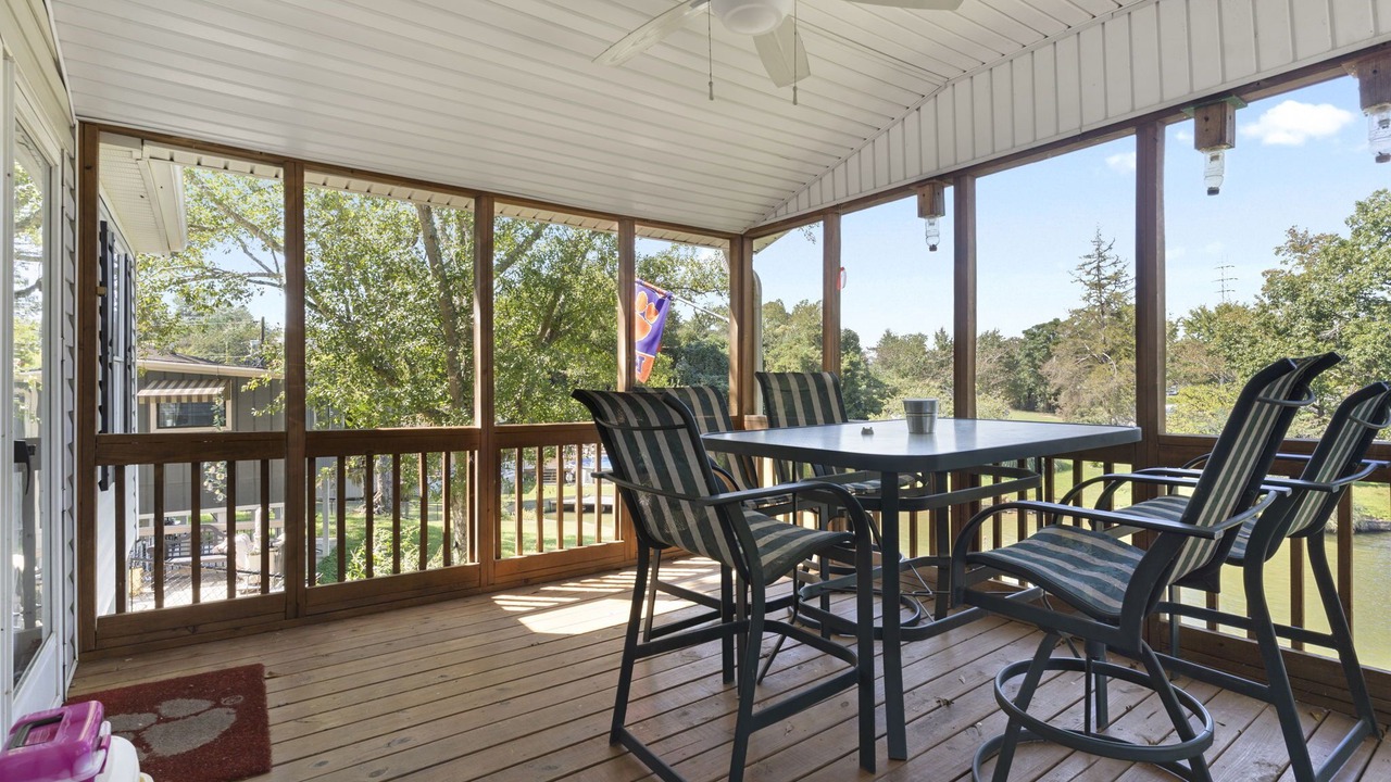 Photo of Outdoor in Greenwood