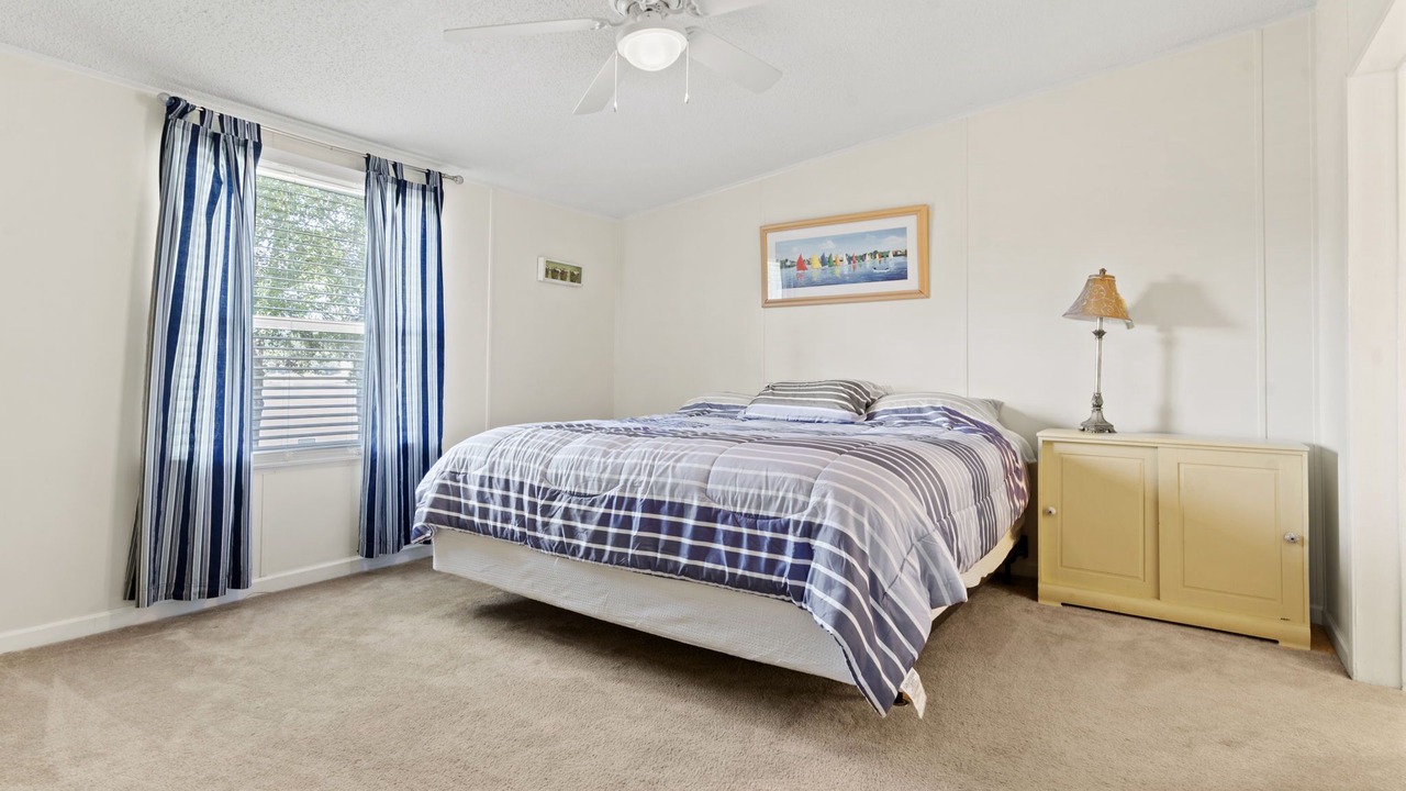 Photo of Bedroom in Greenwood